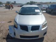 ✅ 2010 Pontiac Vibe 1SB • VIN: 5Y2SP6E09AZ404735 • Lot: 42943066. Listed on IAAI with 277,389 mi. Free auction sales archive from the USA and detailed vehicle history report at DreamBid. Image 12.
