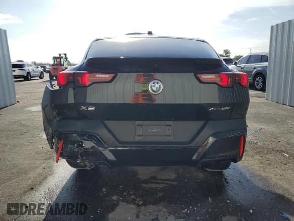 ✅ 2025 BMW X2 xDrive28i • VIN: WBX63GM01S5275700 • Lot: 70683235. Listed on Copart with 9,435 mi. Free auction sales archive from the USA and detailed vehicle history report at DreamBid. Image 6.