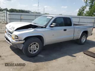 ✅ 2002 Dodge Dakota SLT • VIN: 1B7GL42N32S692316 • Lot: 55309145. Wystawiony na Copart z przebiegiem 105 653 mil. Bezpłatny archiwum sprzedaży aukcyjnych z USA i szczegółowy raport historii pojazdu na DreamBid. Zdjęcie 1.