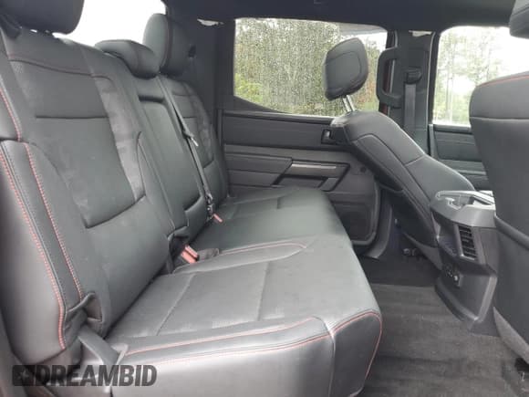 ✅ 2024 Toyota Tundra TRD Pro Hybrid • VIN: 5TFPC5DB0RX055440 • Lot: 83829185. Wystawiony na Copart z przebiegiem 21 155 mil. Bezpłatny archiwum sprzedaży aukcyjnych z USA i szczegółowy raport historii pojazdu na DreamBid. Zdjęcie 10.