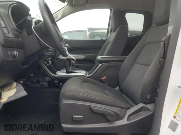 ✅ 2017 Chevrolet Colorado 2WD LT • VIN: 1GCHSCEN7H1251168 • Lot: 74277004. Wystawiony na Copart z przebiegiem Nie podano. Bezpłatny archiwum sprzedaży aukcyjnych z USA i szczegółowy raport historii pojazdu na DreamBid. Zdjęcie 7.