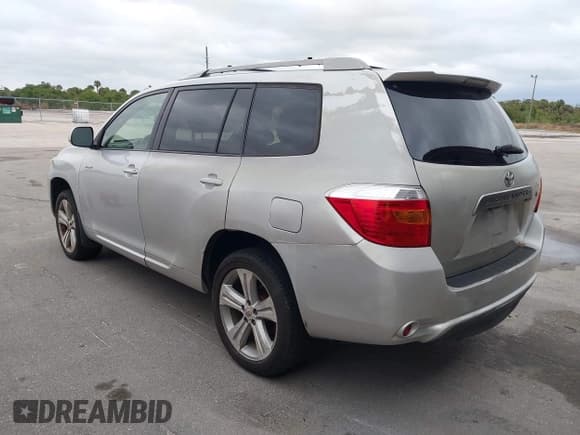 ✅ 2008 Toyota Highlander Sport • VIN: JTEES43A782057237 • Lot: 43888057. Listed on IAAI with 214,901 mi. Free auction sales archive from the USA and detailed vehicle history report at DreamBid. Image 3.