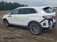 ✅ 2022 Lincoln Nautilus Reserve • VIN: 2LMPJ6K98NBL15189 • Лот: 63119365. Опубликован ранее на Copart с пробегом 26 495 миль. Бесплатный доступ к архиву аукционных продаж из США и подробный отчёт об истории автомобиля на DreamBid. Изображение 2.