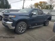 ✅ 2020 Chevrolet Silverado 1500 LT • VIN: 1GCRYDED0LZ319000 • Lot: 90422755. Listed on Copart with 26,414 mi. Free auction sales archive from the USA and detailed vehicle history report at DreamBid. Image 1.