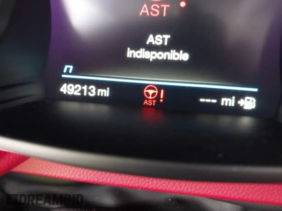 ✅ 2021 Alfa Romeo Giulia • VIN: ZARFAMAN8M7647659 • Lot: 41721671. Listed on IAAI with 49,213 mi. Free auction sales archive from the USA and detailed vehicle history report at DreamBid. Image 7.