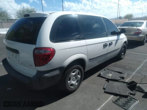 ✅ 2002 Dodge Caravan SE • VIN: 1B8GP25312B530585 • Лот: 43520738. Опубликован ранее на IAAI с пробегом 80 169 миль. Бесплатный доступ к архиву аукционных продаж из США и подробный отчёт об истории автомобиля на DreamBid. Изображение 4.