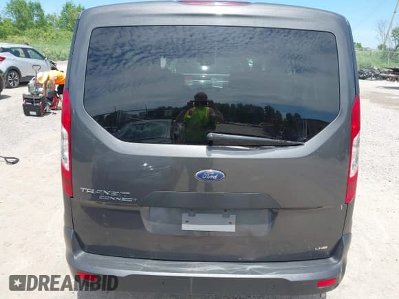 ✅ 2021 Ford Transit Connect XL • VIN: NM0GE9E20M1502471 • Lot: 42600296. Wystawiony na IAAI z przebiegiem 200 722 mil. Bezpłatny archiwum sprzedaży aukcyjnych z USA i szczegółowy raport historii pojazdu na DreamBid. Zdjęcie 16.