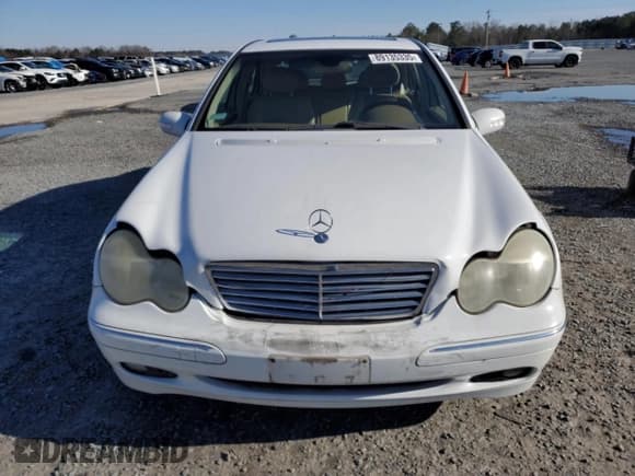 ✅ 2001 Mercedes-Benz C 230/260/280/320 • VIN: WDBRF61J51F116503 • Lot: 89135335. Listed on Copart with 132,412 mi. Free auction sales archive from the USA and detailed vehicle history report at DreamBid. Image 5.