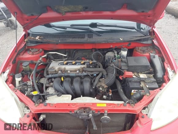 ✅ 2005 Toyota Matrix XR • VIN: 2T1LR30E55C492263 • Lot: 43793977. Listed on IAAI with 184,629 mi. Free auction sales archive from the USA and detailed vehicle history report at DreamBid. Image 10.