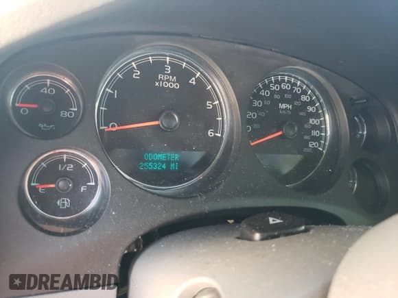 ✅ 2012 Chevrolet Suburban LT • VIN: 1GNSCJE03CR199969 • Lot: 74335844. Wystawiony na Copart z przebiegiem 255 324 mil. Bezpłatny archiwum sprzedaży aukcyjnych z USA i szczegółowy raport historii pojazdu na DreamBid. Zdjęcie 9.