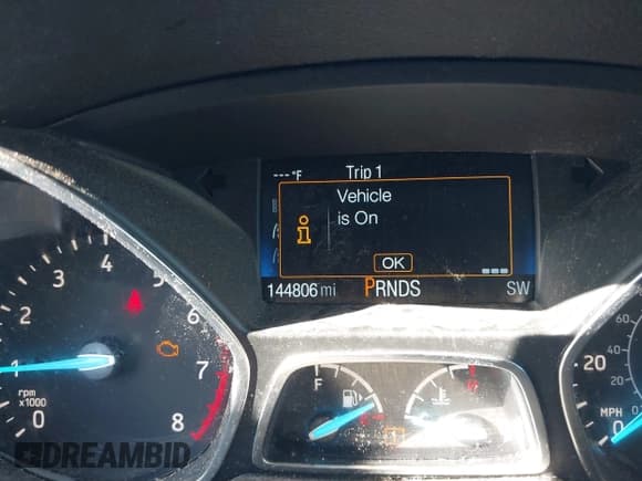 ✅ 2018 Ford Escape SEL • VIN: 1FMCU9HD6JUD01715 • Lot: 43509635. Wystawiony na IAAI z przebiegiem 144 806 mil. Bezpłatny archiwum sprzedaży aukcyjnych z USA i szczegółowy raport historii pojazdu na DreamBid. Zdjęcie 16.