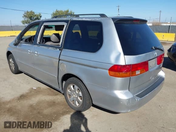 ✅ 2003 Honda Odyssey EX-L • VIN: 5FNRL18083B039918 • Лот: 43409003. Опубликован ранее на IAAI с пробегом 211 285 миль. Бесплатный доступ к архиву аукционных продаж из США и подробный отчёт об истории автомобиля на DreamBid. Изображение 3.