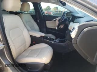 ✅ 2017 Infiniti QX30 Luxury • VIN: SJKCH5CR3HA020713 • Лот: 56383782. Опубликован ранее на Copart с пробегом 87 139 миль. Бесплатный доступ к архиву аукционных продаж из США и подробный отчёт об истории автомобиля на DreamBid. Изображение 5.