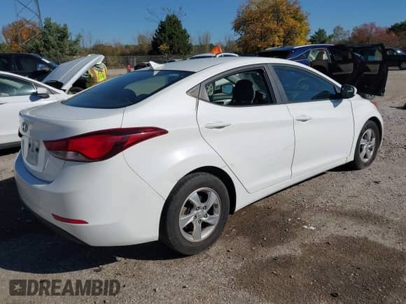2014 Hyundai Elantra SE с VIN 5NPDH4AE8EH515558, выставлен на аукционе IAAI как лот 43496639 с пробегом 120 874 миль миль и . История ставок и продаж доступна на DreamBid. Изображение 4.