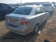 ✅ 2009 Chevrolet Aveo 1LT • VIN: KL1TD56E49B372791 • Lot: 41890124. Wystawiony na IAAI z przebiegiem 118 648 mil. Bezpłatny archiwum sprzedaży aukcyjnych z USA i szczegółowy raport historii pojazdu na DreamBid. Zdjęcie 4.