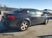 ✅ 2012 Dodge Avenger SXT • VIN: 1C3CDZCB1CN218012 • Лот: 46216995. Опубликован ранее на Copart с пробегом 133 856 миль. Бесплатный доступ к архиву аукционных продаж из США и подробный отчёт об истории автомобиля на DreamBid. Изображение 3.