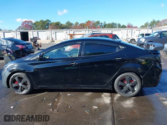 ✅ 2013 Hyundai Elantra Limited • VIN: KMHDH4AE5DU796122 • Лот: 43620255. Опубликован ранее на IAAI с пробегом 116 281 миль. Бесплатный доступ к архиву аукционных продаж из США и подробный отчёт об истории автомобиля на DreamBid. Изображение 14.