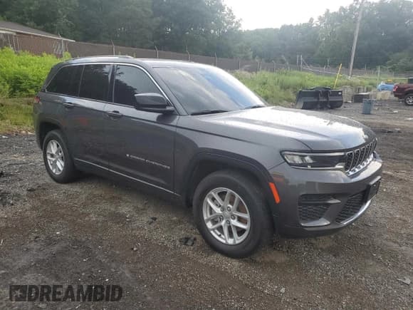 ✅ 2023 Jeep Grand Cherokee Altitude • VIN: 1C4RJHAG4PC661960 • Lot: 63325785. Wystawiony na Copart z przebiegiem 52 900 mil. Bezpłatny archiwum sprzedaży aukcyjnych z USA i szczegółowy raport historii pojazdu na DreamBid. Zdjęcie 4.