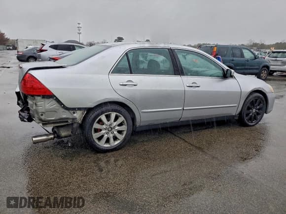 ✅ 2007 Honda Accord LX SE • VIN: 1HGCM66407A060865 • Lot: 94574725. Listed on Copart with 143,552 mi. Free auction sales archive from the USA and detailed vehicle history report at DreamBid. Image 3.