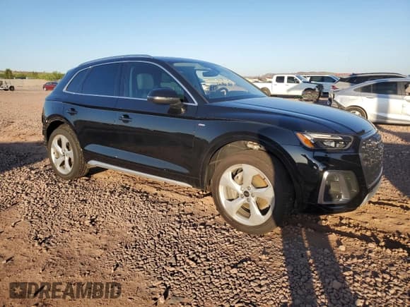 ✅ 2023 Audi Q5 S line Premium Plus • VIN: WA1EAAFY4P2019987 • Лот: 59900015. Опубликован ранее на Copart с пробегом 23 663 миль. Бесплатный доступ к архиву аукционных продаж из США и подробный отчёт об истории автомобиля на DreamBid. Изображение 4.