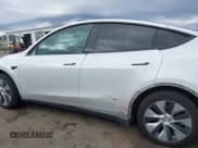 ✅ 2023 Tesla Model Y Long Range • VIN: 7SAYGDEE4PF621640 • Lot: 41796502. Listed on IAAI with 68,484 mi. Free auction sales archive from the USA and detailed vehicle history report at DreamBid. Image 15.