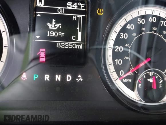 ✅ 2019 Ram 1500 SLT • VIN: 1C6RR6TT1KS683590 • Лот: 41431565. Опубликован ранее на IAAI с пробегом 82 350 миль. Бесплатный доступ к архиву аукционных продаж из США и подробный отчёт об истории автомобиля на DreamBid. Изображение 16.