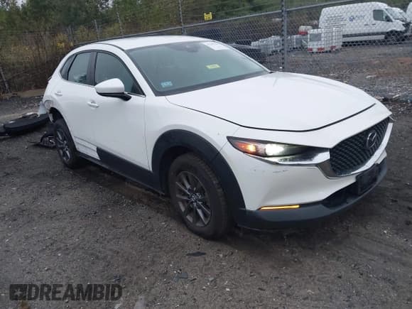 ✅ 2020 Mazda CX-30 • VIN: 3MVDMBBL6LM134004 • Lot: 43287550. Wystawiony na IAAI z przebiegiem 54 669 mil. Bezpłatny archiwum sprzedaży aukcyjnych z USA i szczegółowy raport historii pojazdu na DreamBid. Zdjęcie 14.