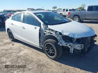 ✅ 2017 Chevrolet Cruze LT • VIN: 1G1BE5SMXH7174015 • Лот: 43593101. Опубликован ранее на IAAI с пробегом 87 296 миль. Бесплатный доступ к архиву аукционных продаж из США и подробный отчёт об истории автомобиля на DreamBid. Изображение 1.