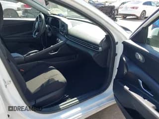 ✅ 2021 Hyundai Elantra SE • VIN: 5NPLL4AG1MH049286 • Lot: 43397229. Listed on IAAI with 91,761 mi. Free auction sales archive from the USA and detailed vehicle history report at DreamBid. Image 5.