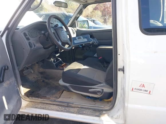 ✅ 2010 Ford Ranger XL • VIN: 1FTKR1ED0APA29362 • Lot: 43707431. Listed on IAAI with 46,442 mi. Free auction sales archive from the USA and detailed vehicle history report at DreamBid. Image 6.