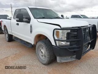 ✅ 2019 Ford F-250 XL • VIN: 1FT7X2B67KEC99788 • Лот: 43139777. Опубликован ранее на IAAI с пробегом 146 633 миль. Бесплатный доступ к архиву аукционных продаж из США и подробный отчёт об истории автомобиля на DreamBid. Изображение 1.