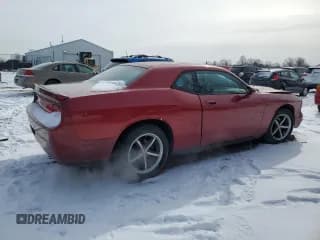✅ 2010 Dodge Challenger SE • VIN: 2B3CJ4DV8AH144675 • Lot: 45010765. Wystawiony na Copart z przebiegiem 133 594 mil. Bezpłatny archiwum sprzedaży aukcyjnych z USA i szczegółowy raport historii pojazdu na DreamBid. Zdjęcie 3.