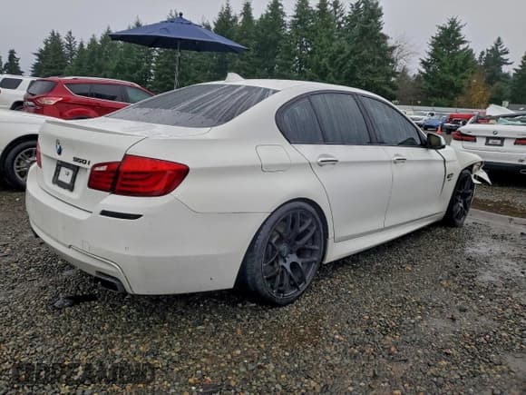 ✅ 2012 BMW 5 Series 550i xDrive • VIN: WBAFU9C56CDY69934 • Lot: 96613845. Listed on Copart with 104,005 mi. Free auction sales archive from the USA and detailed vehicle history report at DreamBid. Image 3.