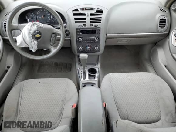 2007 Chevrolet Malibu 2LT z VIN 1G1ZT58N27F199225, wystawiony jako Copart lot #64801204 z przebiegiem 114 734 mil mil oraz Czysty tytuł • Clean title. Historia ofert i sprzedaży dostępna na DreamBid. Obrazek 8.