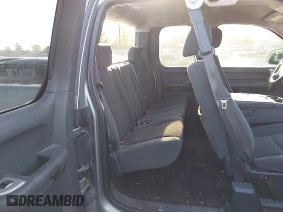 ✅ 2007 Chevrolet Silverado 1500 1LT • VIN: 2GCEC19J871568090 • Lot: 43464576. Listed on IAAI with 218,424 mi. Free auction sales archive from the USA and detailed vehicle history report at DreamBid. Image 8.
