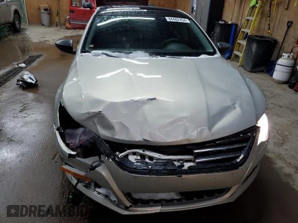 ✅ 2009 Volkswagen CC 4Motion • VIN: WVWGU73C79E535781 • Лот: 84482454. Опубликован ранее на Copart с пробегом 147 108 миль. Бесплатный доступ к архиву аукционных продаж из США и подробный отчёт об истории автомобиля на DreamBid. Изображение 5.