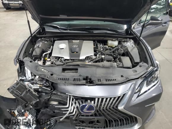 ✅ 2021 Lexus ES 300h • VIN: 58ADA1C18MU003613 • Lot: 90242215. Listed on Copart with 32,467 mi. Free auction sales archive from the USA and detailed vehicle history report at DreamBid. Image 11.