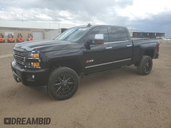 ✅ 2015 Chevrolet Silverado 2500HD LTZ • VIN: 1GC1KWEG6FF668690 • Lot: 57828435. Wystawiony na Copart z przebiegiem 138 217 mil. Bezpłatny archiwum sprzedaży aukcyjnych z USA i szczegółowy raport historii pojazdu na DreamBid. Zdjęcie 1.