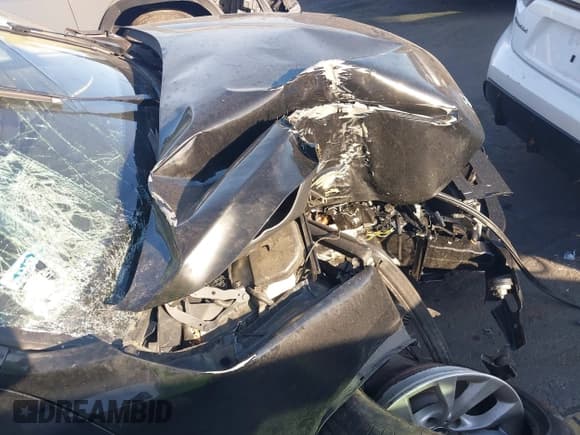 ✅ 2014 BMW X1 xDrive28i • VIN: WBAVL1C55EVY10788 • Lot: 43592441. Wystawiony na IAAI z przebiegiem Nie podano. Bezpłatny archiwum sprzedaży aukcyjnych z USA i szczegółowy raport historii pojazdu na DreamBid. Zdjęcie 13.