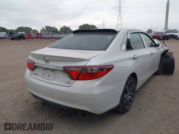 2016 Toyota Camry LE z VIN 4T1BF1FK4GU174867, wystawiony jako IAAI lot #43102911 z przebiegiem 94 609 mil mil oraz . Historia ofert i sprzedaży dostępna na DreamBid. Obrazek 4.