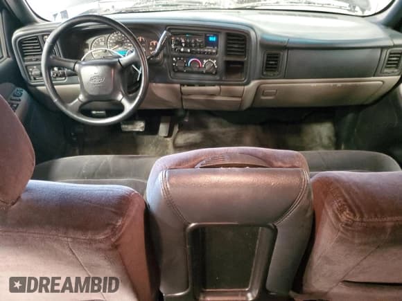 ✅ 2001 Chevrolet Suburban LS • VIN: 1GNFK16T41J286966 • Лот: 84717424. Опубликован ранее на Copart с пробегом 140 324 миль. Бесплатный доступ к архиву аукционных продаж из США и подробный отчёт об истории автомобиля на DreamBid. Изображение 8.