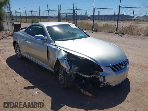 ✅ 2002 Lexus SC 430 • VIN: JTHFN48Y520012854 • Lot: 40255538. Listed on IAAI with 109,360 mi. Free auction sales archive from the USA and detailed vehicle history report at DreamBid. Image 1.