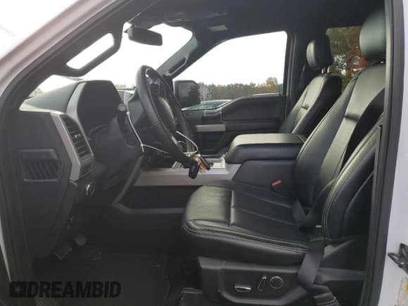 ✅ 2018 Ford F-150 XLT • VIN: 1FTFW1EG0JKE20786 • Lot: 89521125. Listed on Copart with 86,928 mi. Free auction sales archive from the USA and detailed vehicle history report at DreamBid. Image 7.
