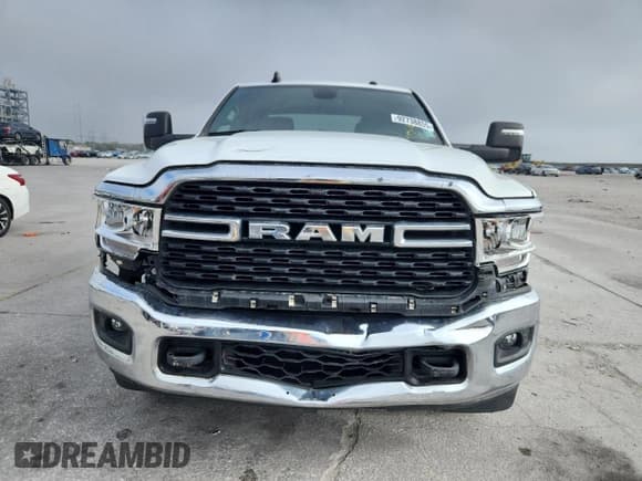 ✅ 2023 Ram 2500 Big Horn • VIN: 3C6UR5JL8PG654173 • Lot: 92738855. Listed on Copart with 57,706 mi. Free auction sales archive from the USA and detailed vehicle history report at DreamBid. Image 5.
