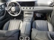 ✅ 2022 Mercedes-Benz E 350 • VIN: W1KZF8EB6NB092666 • Лот: 47895375. Опубликован ранее на Copart с пробегом Не указан. Бесплатный доступ к архиву аукционных продаж из США и подробный отчёт об истории автомобиля на DreamBid. Изображение 8.