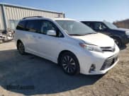 ✅ 2018 Toyota Sienna XLE • VIN: 5TDDZ3DCXJS208141 • Lot: 76208074. Wystawiony na Copart z przebiegiem 372 740 mil. Bezpłatny archiwum sprzedaży aukcyjnych z USA i szczegółowy raport historii pojazdu na DreamBid. Zdjęcie 4.