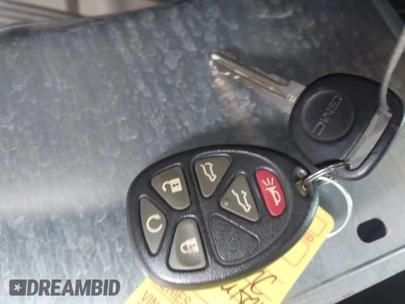 ✅ 2010 GMC Yukon SLT • VIN: 1GKUCCE04AR165926 • Lot: 42420308. Listed on IAAI with 216,232 mi. Free auction sales archive from the USA and detailed vehicle history report at DreamBid. Image 11.