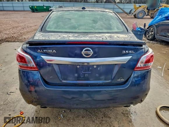 ✅ 2013 Nissan Altima SV • VIN: 1N4BL3AP1DC211540 • Lot: 93851975. Listed on Copart with 211,430 mi. Free auction sales archive from the USA and detailed vehicle history report at DreamBid. Image 6.