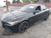 ✅ 2021 Alfa Romeo Giulia Ti Sport • VIN: ZARFAMBN5M7645723 • Лот: 42057861. Опубликован ранее на IAAI с пробегом 63 594 миль. Бесплатный доступ к архиву аукционных продаж из США и подробный отчёт об истории автомобиля на DreamBid. Изображение 18.