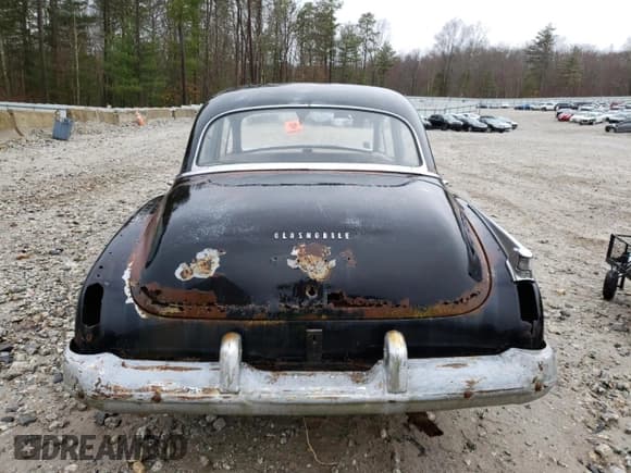 ✅ 1950 Oldsmobile 88 • VIN: 508B11628 • Lot: 81461834. Wystawiony na Copart z przebiegiem 53 903 mil. Bezpłatny archiwum sprzedaży aukcyjnych z USA i szczegółowy raport historii pojazdu na DreamBid. Zdjęcie 6.